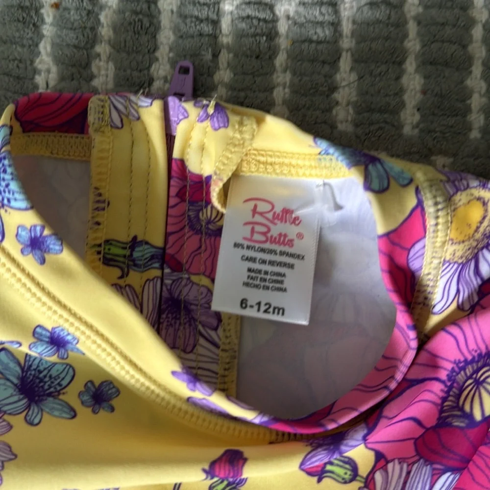 Ruffle Butts new without